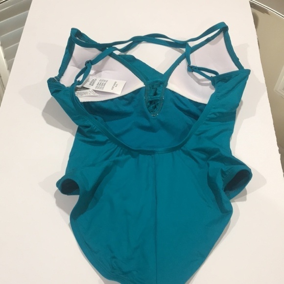 Kenneth Cole reaction one piece size small aqua green bathing suit - Picture 3 of 4